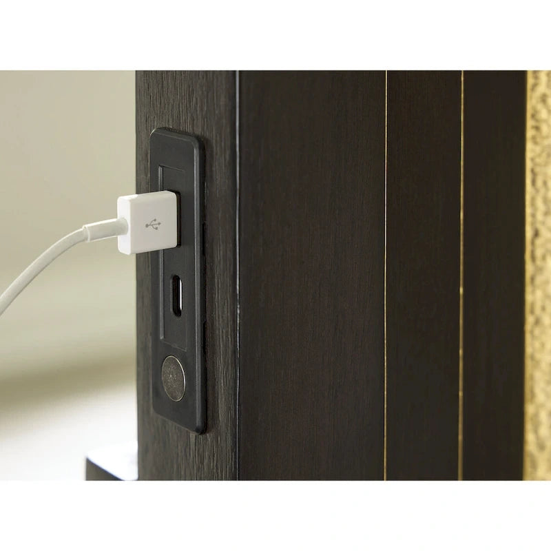 Gepolstertes Paneelbett mit LED-Kopfteil und USB-Anschlüssen