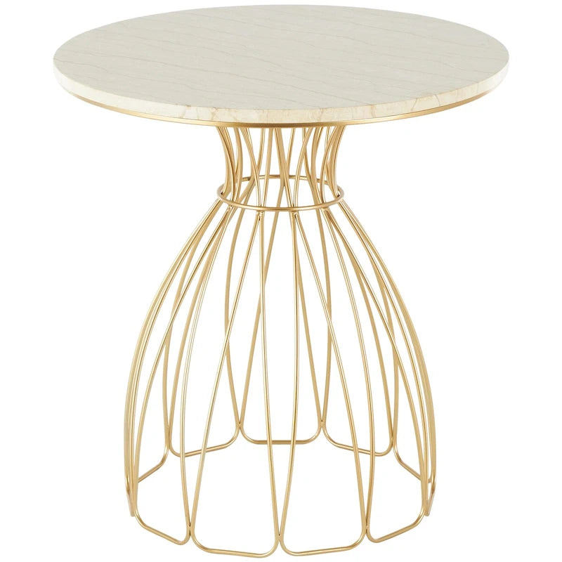 Mesa de apoio dourada inspirada numa flor, com tampo de mármore creme